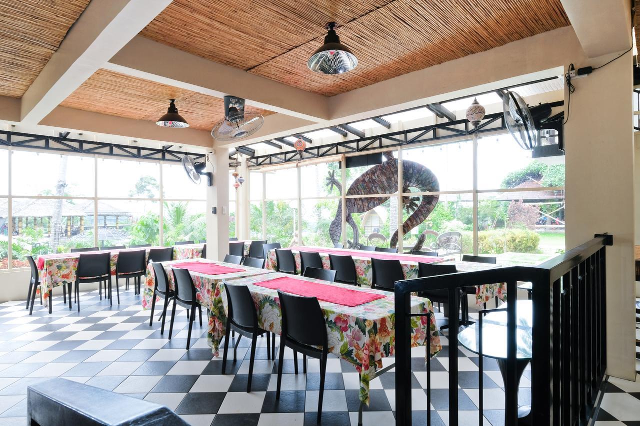 The Duyan House At Sinagtala Resort Morong  Exterior photo