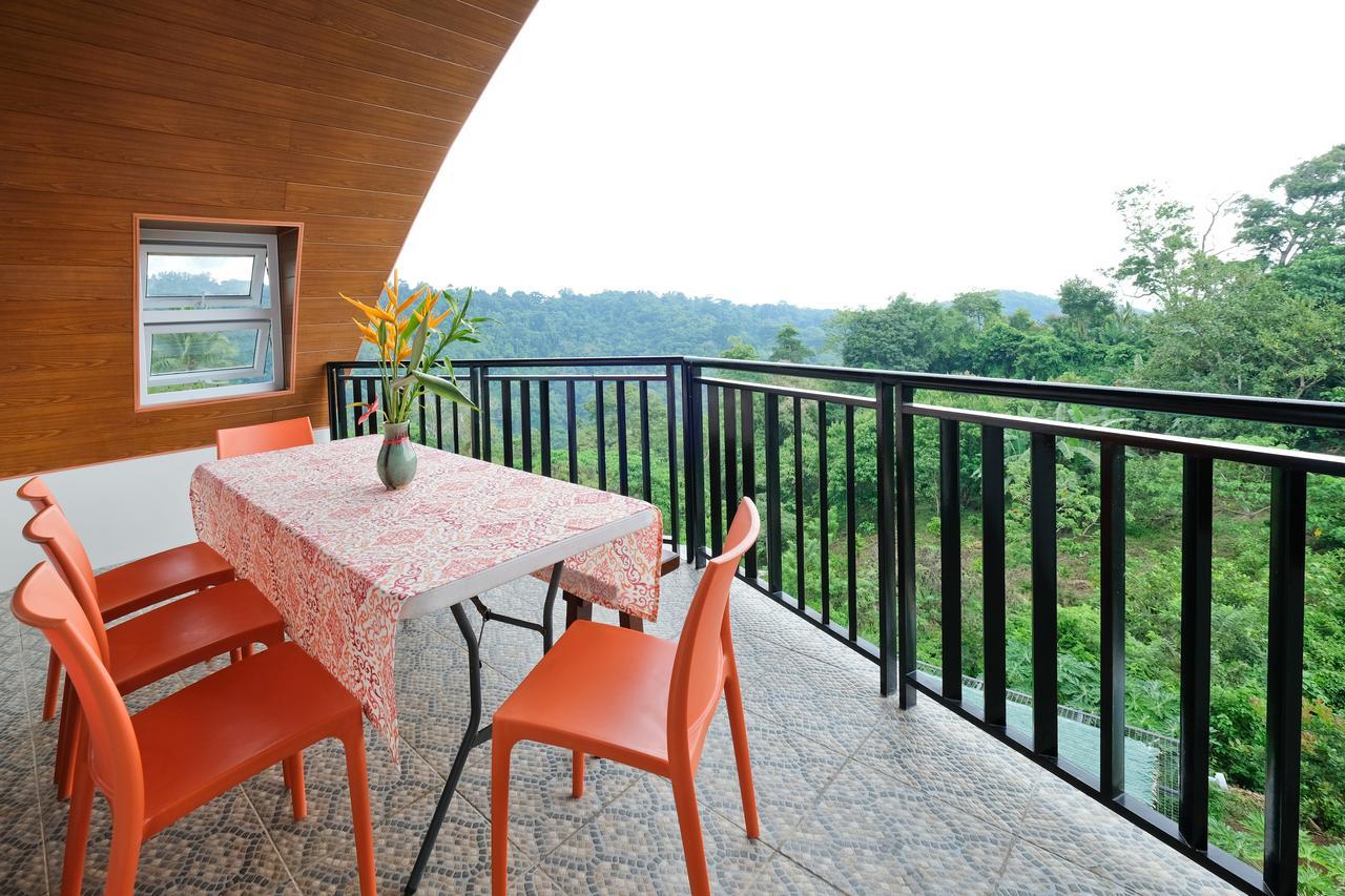 The Duyan House At Sinagtala Resort Morong  Exterior photo