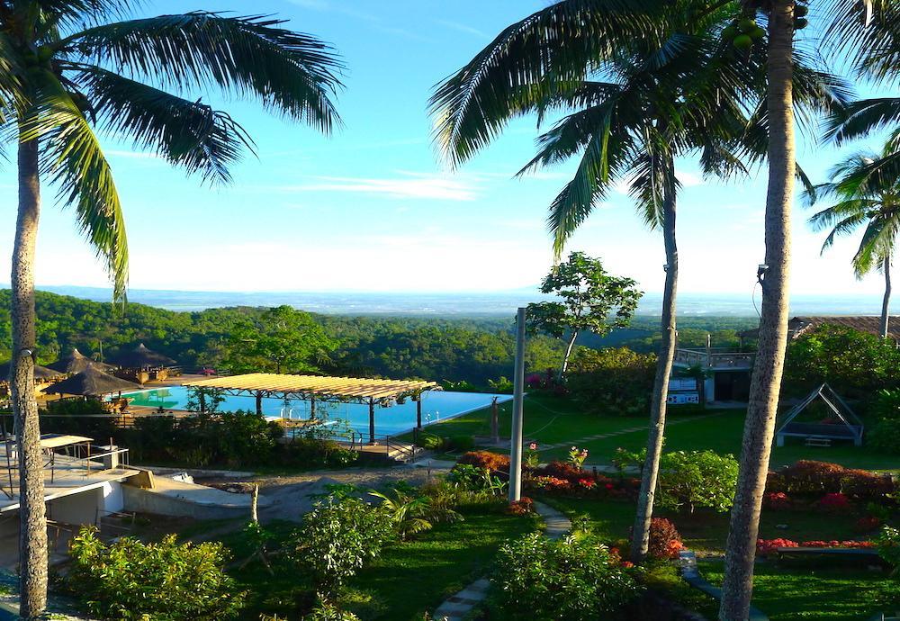 The Duyan House At Sinagtala Resort Morong  Exterior photo