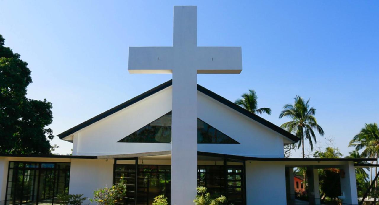 The Duyan House At Sinagtala Resort Morong  Exterior photo