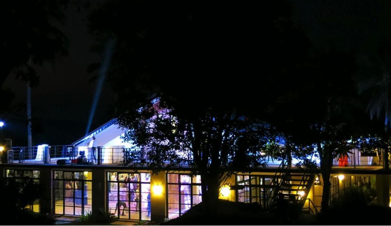 The Duyan House At Sinagtala Resort Morong  Exterior photo